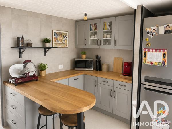 Maison à vendre 5 pièces 205 m² Montguyon