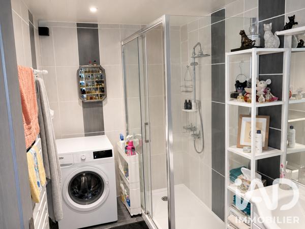 Maison à vendre 5 pièces 205 m² Montguyon