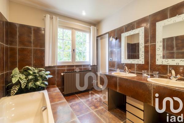 Maison à vendre 10 pièces 270 m² Vernon