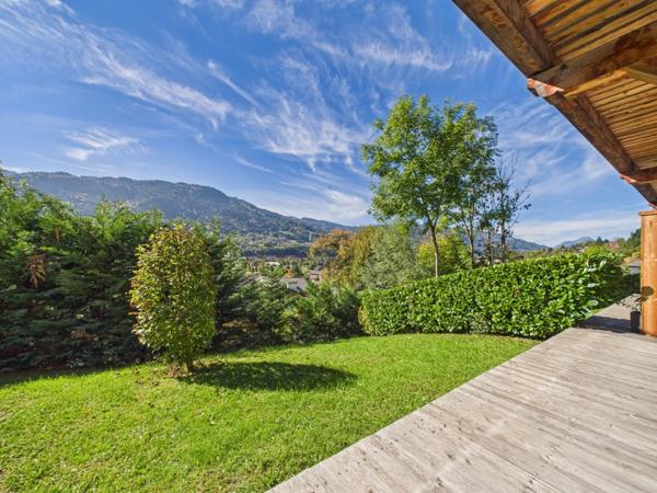 Haute Savoie (74), à vendre SAMOENS - Domaine skiable Grand Massif - Appartement T4 en rez de jardin