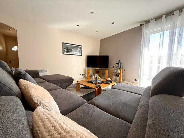 Lodève (34700) À vendre – Magnifique villa de plain-pied 3ch sur les hauteurs de Lodève