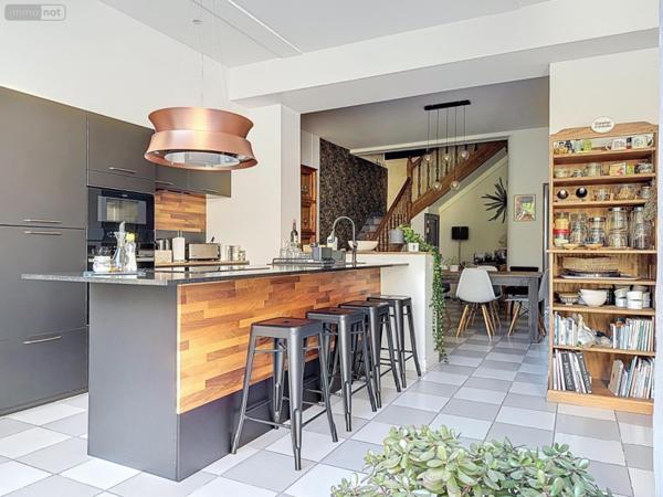 Maison de ville à vendre à Libourne en Gironde (33500), ref : 11633/507