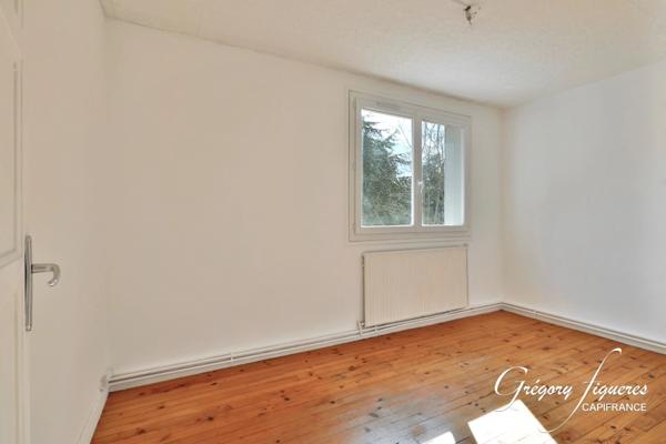 T3 de 55 m² avec balcon – 2 chambres – Saint-Étienne Proche cours Fauriel et Parc de l’Europe