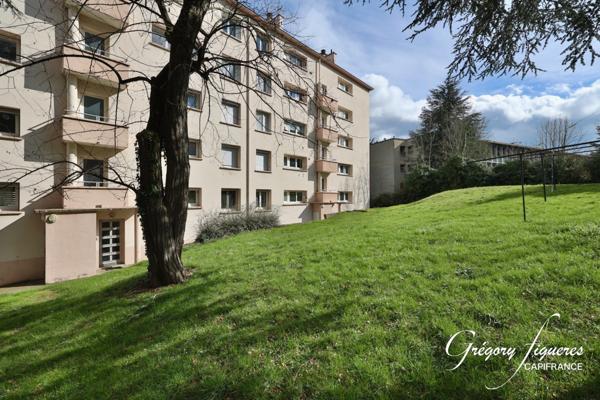 T3 de 55 m² avec balcon – 2 chambres – Saint-Étienne Proche cours Fauriel et Parc de l’Europe