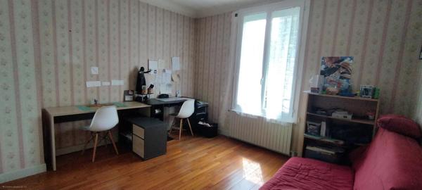 Maison rénovée avec terrain à Cézy