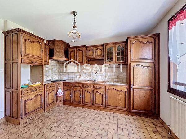 Maison familiale avec fort potentiel et sous-sol aménageable !