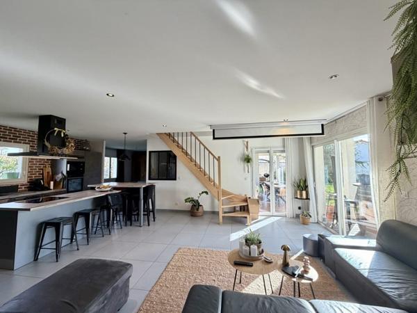 Maison à vendre |  Lons |  7 pièces | 150 m²