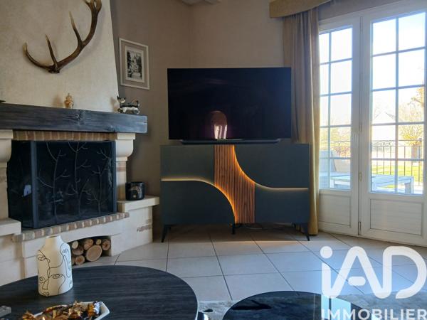 Maison à vendre 5 pièces 228 m² Chinon