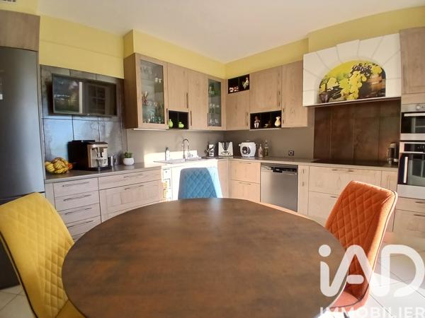 Maison à vendre 5 pièces 228 m² Chinon