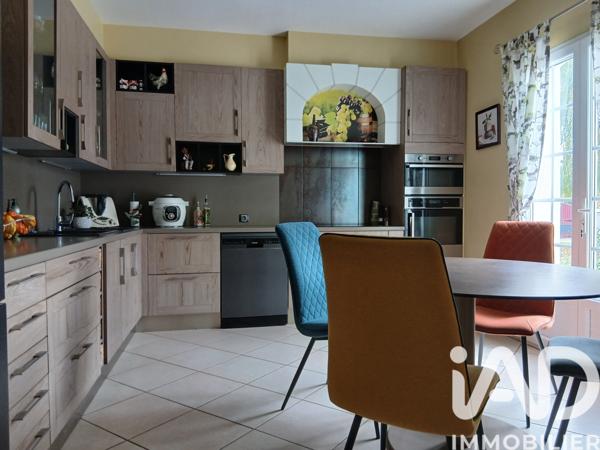 Maison à vendre 5 pièces 228 m² Chinon