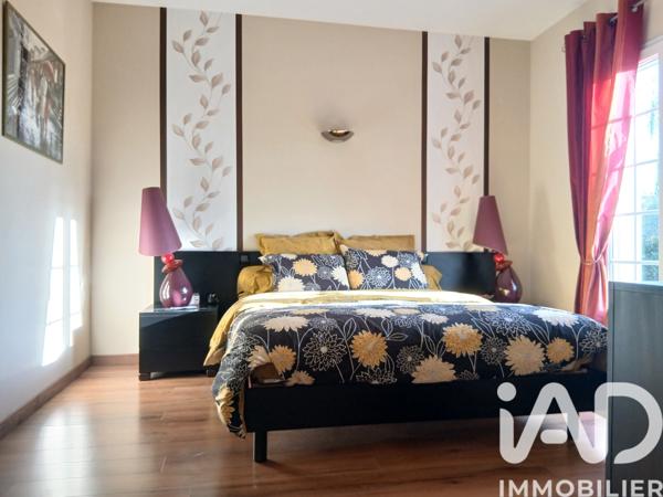 Maison à vendre 5 pièces 228 m² Chinon