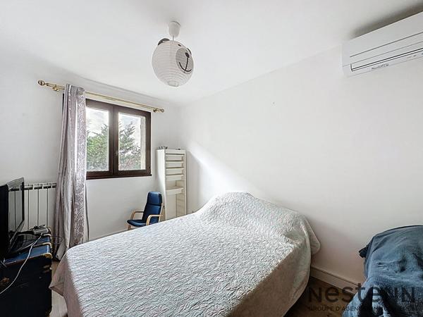 Maison T5 152 m2 avec piscine 4 chambres + bureau Marignane