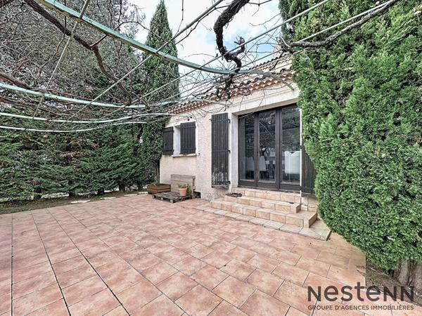 Maison T5 152 m2 avec piscine 4 chambres + bureau Marignane