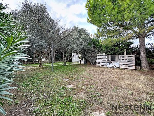 Maison T5 152 m2 avec piscine 4 chambres + bureau Marignane