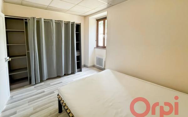 Maison à vendre    2 pièces • 75 m2 Lurcy-Lévis