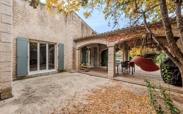 Maison à vendre    4 pièces • 160 m2 Marsillargues