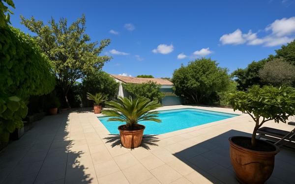 Maison à vendre    4 pièces • 160 m2 Marsillargues