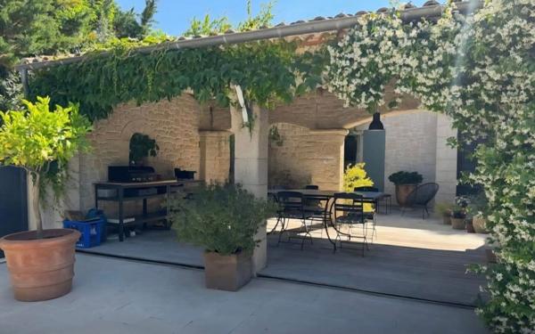 Maison à vendre    4 pièces • 160 m2 Marsillargues