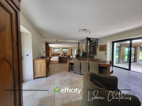 Maison 7 pièces - 395 m² Bien prestige