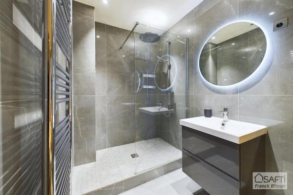 Centre-ville. Appartement 2 pièces 49 m² CLÉ EN MAIN