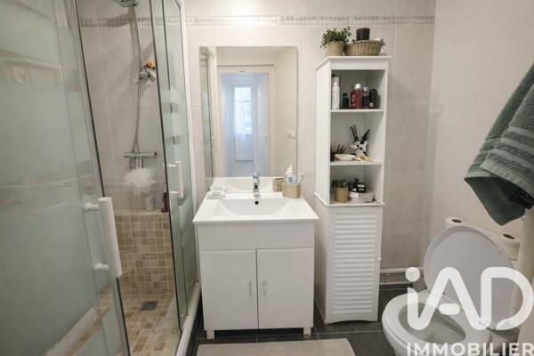 Maison à vendre 5 pièces 124 m² Vallon-Pont-d'Arc