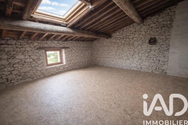 Maison à vendre 5 pièces 124 m² Vallon-Pont-d'Arc