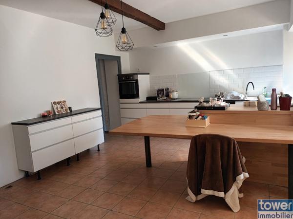Maison
                                                                                                                                                                                                                                                                                                                        4 pièce(s)                                                                                                                                                                                                          3 chambre(s)                                                                                                                                                                                                          118  m²