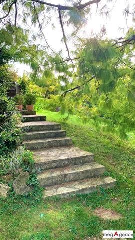 Maison à MAULE, 78580 - 8 pièces 185m²