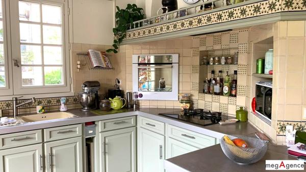 Maison à MAULE, 78580 - 8 pièces 185m²