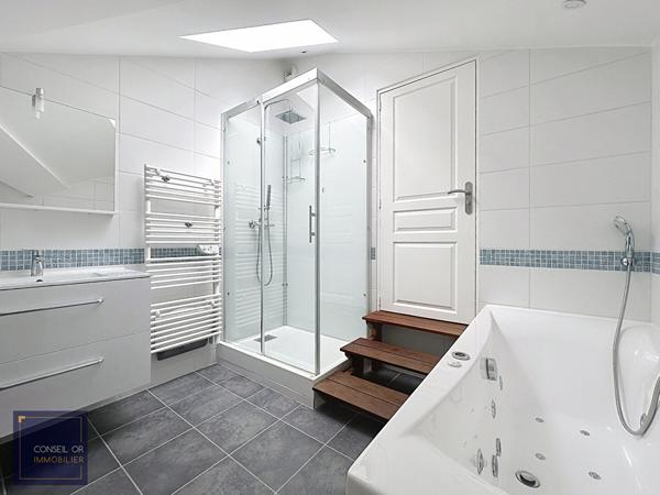Maison de ville 120m2 - Hyper centre SAINT GENIS LAVAL , Saint genis laval Maison de ville 120m2 - Hyper centre SAINT GENIS LAVAL , Saint genis laval
