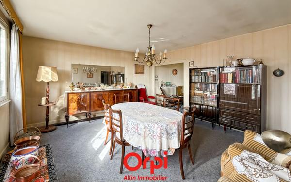 Maison à vendre    5 pièces •  Vallon-en-Sully