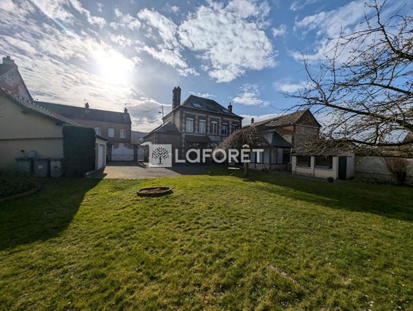 Achat maison Saint-Pierre-lès-Elbeuf - 8 pièce(s) - 230 m² - 369 500 €