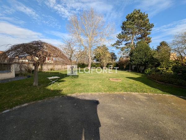 Achat maison Saint-Pierre-lès-Elbeuf - 8 pièce(s) - 230 m² - 369 500 €