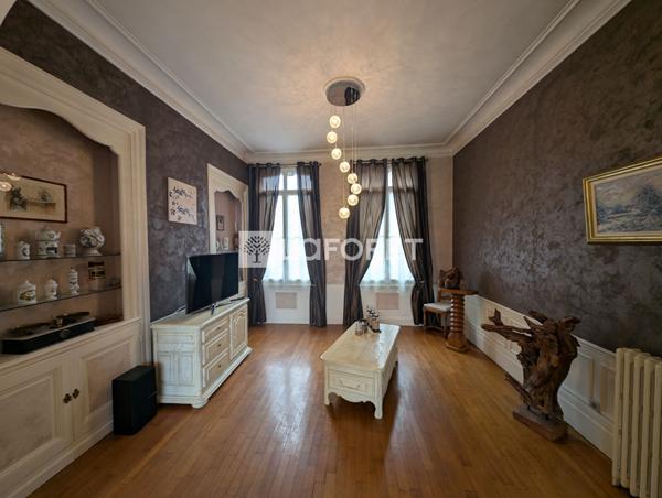 Achat maison Saint-Pierre-lès-Elbeuf - 8 pièce(s) - 230 m² - 369 500 €