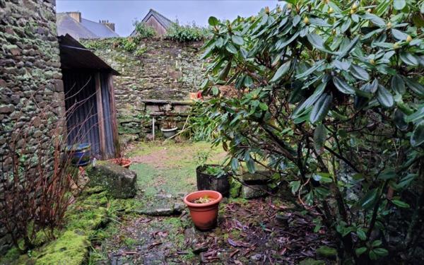 Maison de ville à vendre à Carhaix-Plouguer dans le Finistère (29270), ref : 29066-1092517