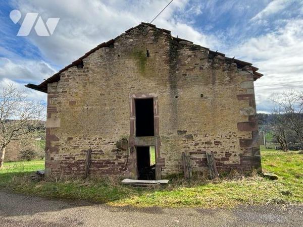 A VENDRE PROPRIETE FERME CORPS DE FERME FOUGEROLLES-SAINT-VALBERT HAUTE-SAONE 70300 70220 d'env...