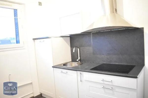 Appartement à louer 4 pièces 62.04m² Brive-la-Gaillarde (19100)