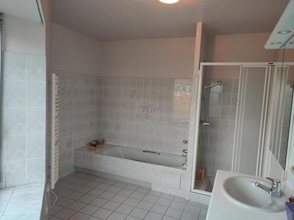 Maison  7 pièce(s) 160 m2