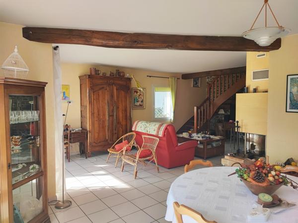 Maison  7 pièce(s) 160 m2
