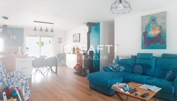 Maison 5 pièces 119m², piscine, panneaux solaires