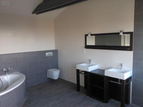 Appartement à louer à Fougères en Ille-et-Vilaine (35300), ref : 037/1880