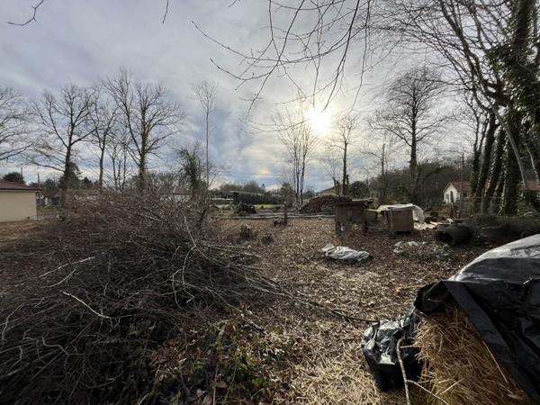 Terrain à vendre |  Oradour-sur-Glane |  854 m²