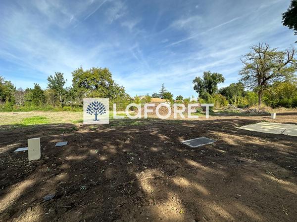 Achat terrain près de GEMOZAC - 568 m² - 49 500 €
