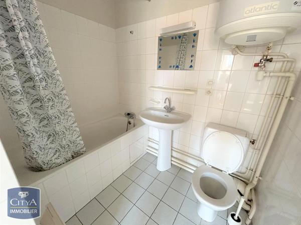 Appartement à louer 1 pièce 19.51m² Clermont-Ferrand (63000)