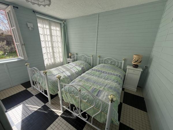 Maison à vendre |                                       Cellettes |                                        6 pièces  |  166 m²