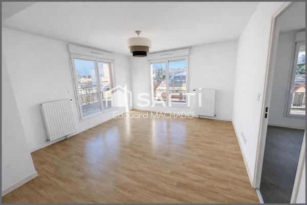 Élégant 3 pièces avec terrasse plein sud – DPE C – Parking