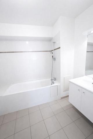 Élégant 3 pièces avec terrasse plein sud – DPE C – Parking