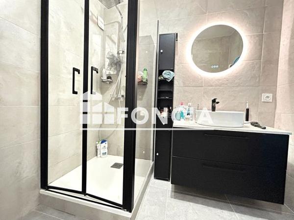 À vendre Appartement 3 pièces 65 m² - Bordeaux 33800