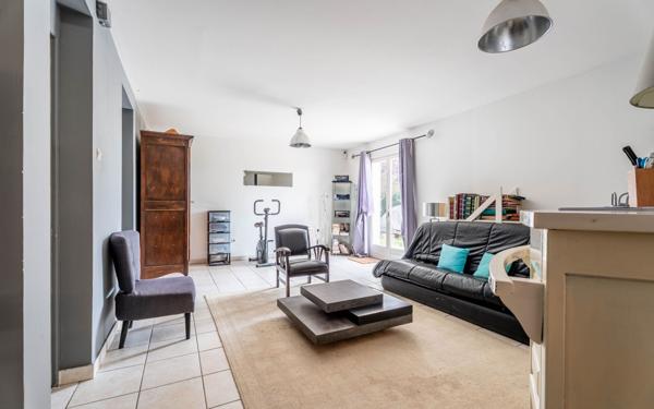 Maison à vendre    6 pièces •  Grézieu-la-Varenne