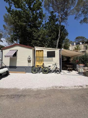 Vente Terrain 242 m2 à Fréjus